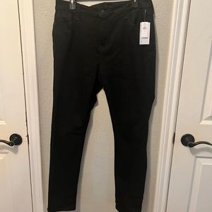 Old Navy 14 rockstar Jeans